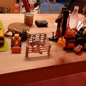 Spielplatz Tisch